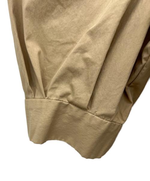 UNITED ARROWS（ユナイテッドアローズ）UNITED ARROWS (ユナイテッドアローズ) 半袖ブラウス ベージュ サイズ:38の古着・服飾アイテム