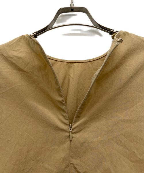UNITED ARROWS（ユナイテッドアローズ）UNITED ARROWS (ユナイテッドアローズ) 半袖ブラウス ベージュ サイズ:38の古着・服飾アイテム