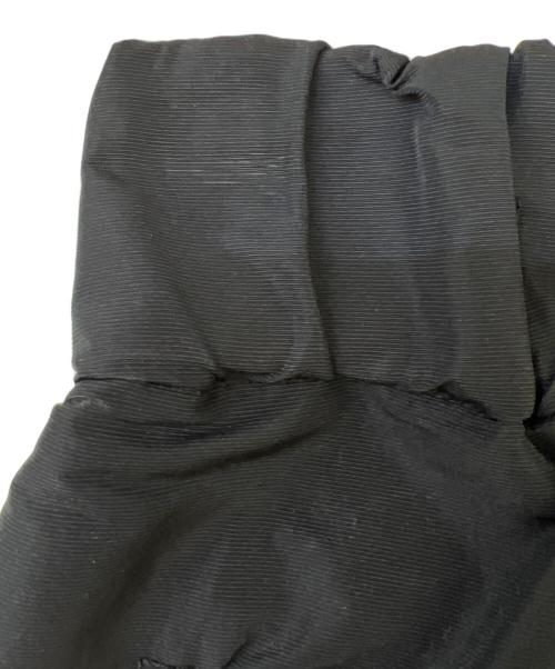 N°21（ヌメロヴェントゥーノ）N°21 (ヌメロヴェントゥーノ) スカート ブラック×ピンク サイズ:36の古着・服飾アイテム