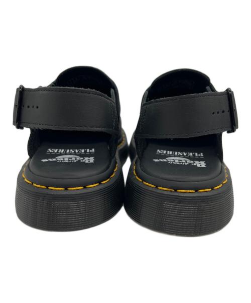 Dr.Martens（ドクターマーチン）Dr.Martens (ドクターマーチン) バックストラップベルトサンダル ブラック サイズ:UK7の古着・服飾アイテム