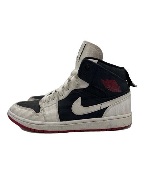 NIKE（ナイキ）NIKE (ナイキ) AIR JORDAN 1 MID SE UTILITY ホワイト×ブラック サイズ:26.5の古着・服飾アイテム
