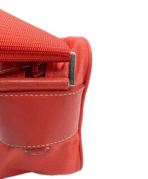 PRADA（プラダ）PRADA (プラダ) ショルダーバッグ オレンジの古着・服飾アイテム