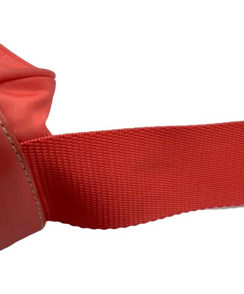 PRADA（プラダ）PRADA (プラダ) ショルダーバッグ オレンジの古着・服飾アイテム