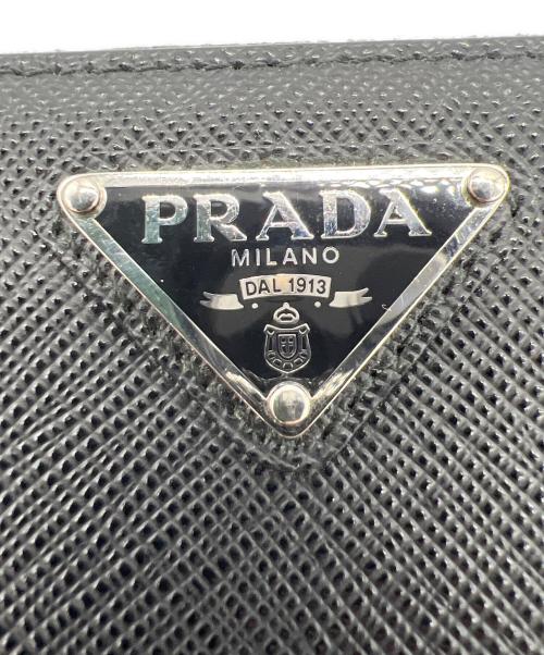 PRADA（プラダ）PRADA (プラダ) サフィアーノトライアングルコインケース ブラックの古着・服飾アイテム