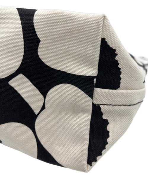 marimekko（マリメッコ）marimekko (マリメッコ) ミニトートバッグ ホワイト×ブラック 未使用品の古着・服飾アイテム