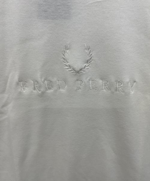 FRED PERRY（フレッドペリー）FRED PERRY (フレッドペリー) 半袖カットソー ホワイト サイズ:Lの古着・服飾アイテム