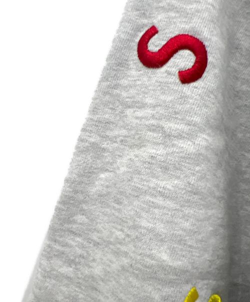 SUPREME（シュプリーム）SUPREME (シュプリーム) プルオーバーパーカー グレー サイズ:Mの古着・服飾アイテム