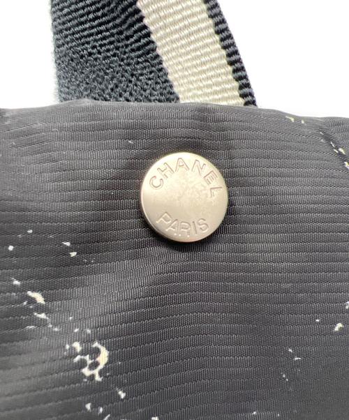 CHANEL（シャネル）CHANEL (シャネル) 旧トラベルライン ナイロントートバッグ ブラックの古着・服飾アイテム