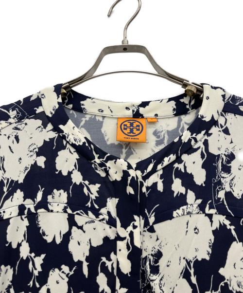 TORY BURCH（トリーバーチ）TORY BURCH (トリーバーチ) 半袖ワンピース ホワイト×ネイビー サイズ:Sの古着・服飾アイテム