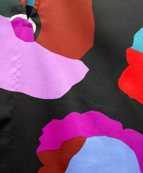 Kate Spade（ケイトスペード）Kate Spade (ケイトスペード) フローラルコラージュブラウス ブラック サイズ:XSの古着・服飾アイテム