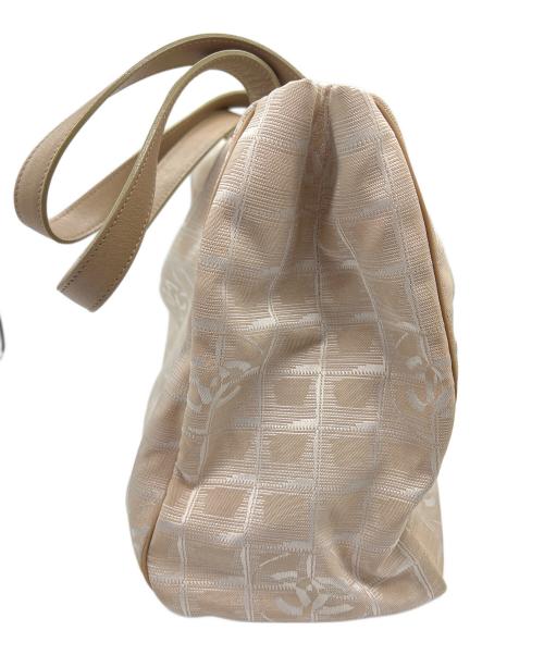 CHANEL（シャネル）CHANEL (シャネル) トートバッグ ニュートラベルラインMM ベージュの古着・服飾アイテム