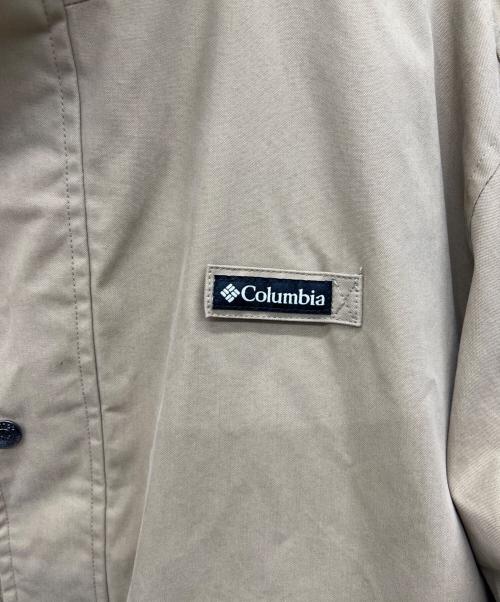 Columbia（コロンビア）Columbia (コロンビア) マウンテンパーカー ベージュ サイズ:Lの古着・服飾アイテム
