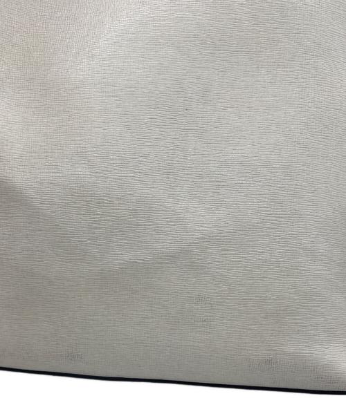 MARNI（マルニ）MARNI (マルニ) ワンショルダーバッグ アイボリーの古着・服飾アイテム
