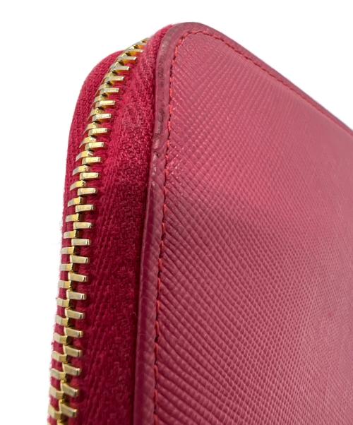 PRADA（プラダ）PRADA (プラダ) ラウンドファスナー財布 ピンクの古着・服飾アイテム