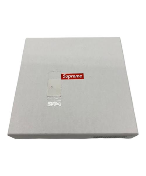 SUPREME（シュプリーム）SUPREME (シュプリーム) Leather Chain Wallet グレー×ホワイトの古着・服飾アイテム