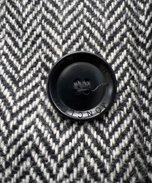 MONCLER（モンクレール）MONCLER (モンクレール) ヘリンボーンダウンコート グレー サイズ:1の古着・服飾アイテム