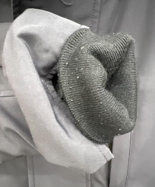 CANADA GOOSE（カナダグース）CANADA GOOSE (カナダグース) ダウンジャケット ブラック サイズ:Mの古着・服飾アイテム