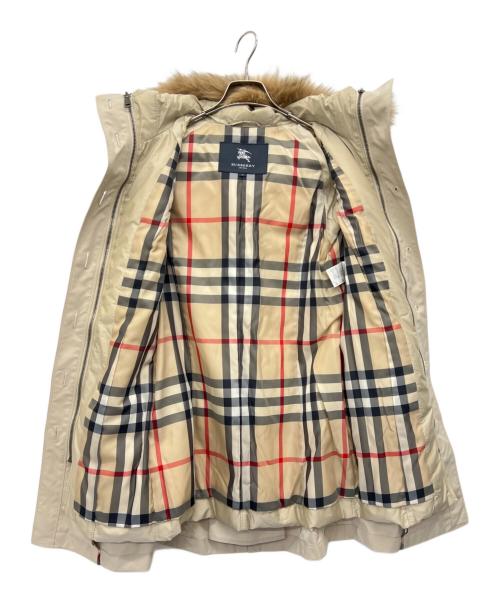 BURBERRY LONDON（バーバリーロンドン）BURBERRY LONDON (バーバリーロンドン) ダウンコート アイボリー サイズ:36の古着・服飾アイテム