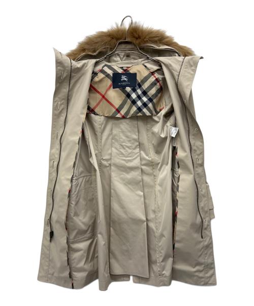 BURBERRY LONDON（バーバリーロンドン）BURBERRY LONDON (バーバリーロンドン) ダウンコート アイボリー サイズ:36の古着・服飾アイテム