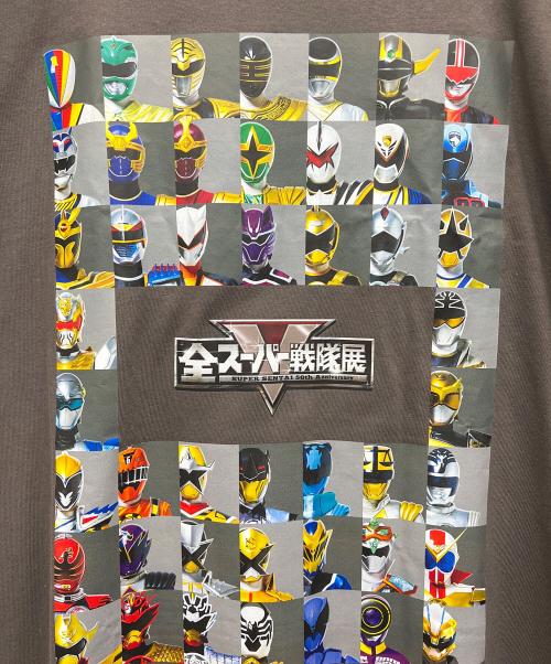 全スーパー戦隊展（ゼンスーパーセンタイテン）全スーパー戦隊展 (ゼンスーパーセンタイテン) 半袖カットソー グレー サイズ:XLの古着・服飾アイテム