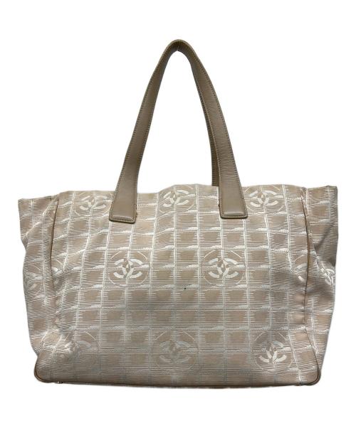 CHANEL（シャネル）CHANEL (シャネル) ニュートラベルライントートバッグ ベージュの古着・服飾アイテム