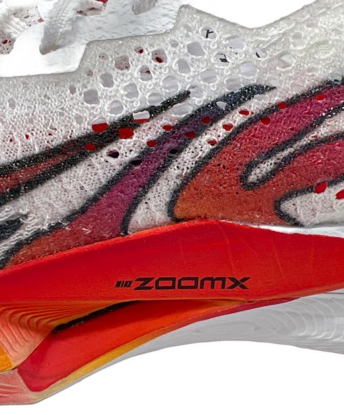 NIKE（ナイキ）NIKE (ナイキ)  ZoomX Vaporfly 3 ホワイト×レッド サイズ:US9の古着・服飾アイテム