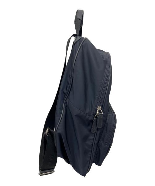 GIORGIO ARMANI（ジョルジオアルマーニ）GIORGIO ARMANI (ジョルジオアルマーニ) リュック ネイビーの古着・服飾アイテム