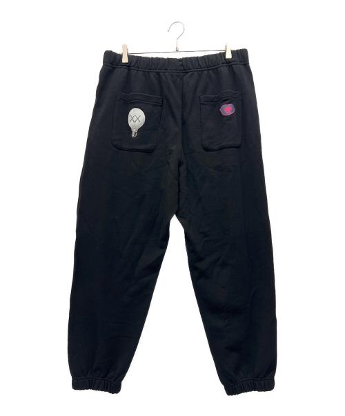 UNIQLO（ユニクロ）UNIQLO (ユニクロ) KAWS (カウズ) スウェットパンツ ブラック サイズ:XL 未使用品の古着・服飾アイテム