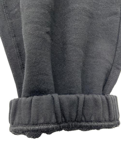 UNIQLO（ユニクロ）UNIQLO (ユニクロ) KAWS (カウズ) スウェットパンツ ブラック サイズ:XL 未使用品の古着・服飾アイテム