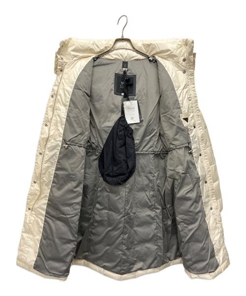 TAION（タイオン）TAION (タイオン) ダウンジャケット オフホワイト サイズ:XLの古着・服飾アイテム