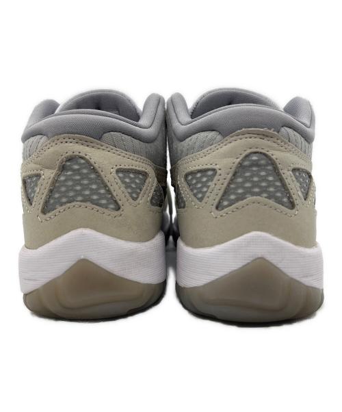 NIKE（ナイキ）NIKE (ナイキ) AIR JORDAN11 ホワイト×グレー サイズ:US9.5の古着・服飾アイテム