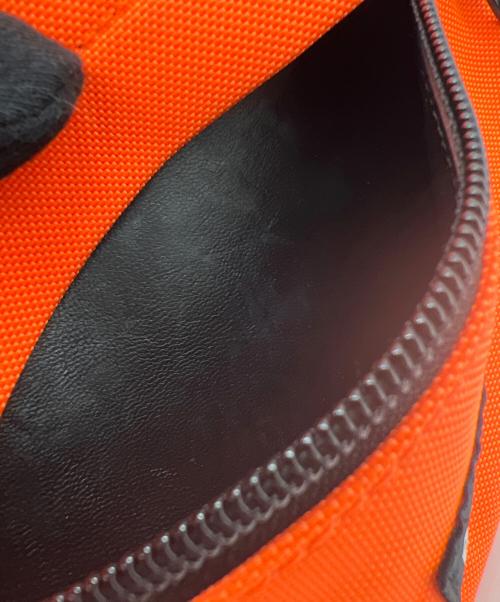 BALENCIAGA（バレンシアガ）BALENCIAGA (バレンシアガ) チェーンショルダーバッグ オレンジの古着・服飾アイテム