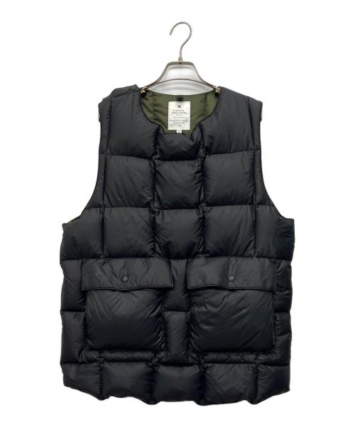 Crescent Down Works（クレセントダウンワークス）Crescent Down Works (クレセントダウンワークス) MAIDEN NOIR (メイデン ノワール) ダウンベスト ブラック×グリーン サイズ:Lの古着・服飾アイテム