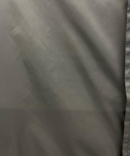 FRED PERRY（フレッドペリー）FRED PERRY (フレッドペリー) コート カーキ サイズ:Mの古着・服飾アイテム