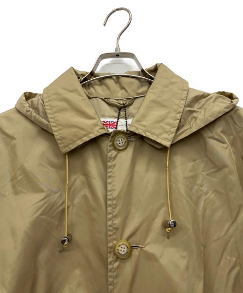 Traditional Weatherwear（トラディショナルウェザーウェア）Traditional Weatherwear (トラディショナルウェザーウェア) ナイロンコート ベージュ サイズ:40の古着・服飾アイテム
