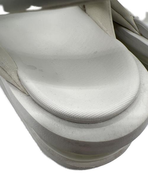 NIKE（ナイキ）NIKE (ナイキ) エア マックス アイラ グレー サイズ:24の古着・服飾アイテム