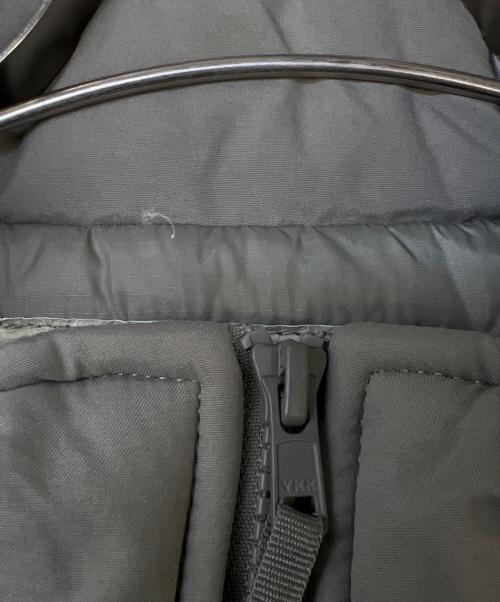 B.A.F社（ブルックリンアームドフォース）B.A.F社 (ブルックリンアームドフォース) 中綿ベスト グレー サイズ:Mの古着・服飾アイテム