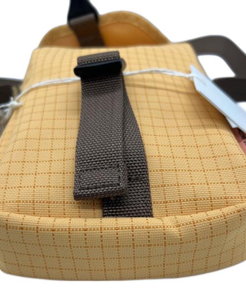 Acne studios（アクネ ストゥディオス）Acne studios (アクネ ストゥディオス) ショルダーポーチ ブラウン 未使用品の古着・服飾アイテム