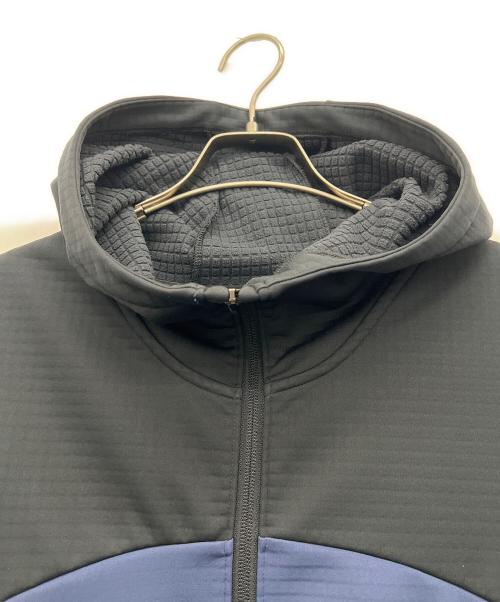 UNDER ARMOUR（アンダーアーマー）UNDER ARMOUR (アンダーアーマー) UAウインターニット 3レイヤー フルジップフーディー ネイビー サイズ:Lの古着・服飾アイテム