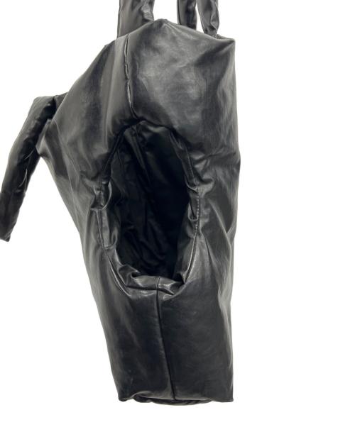 KASSL EDITIONS（カッスル エディションズ）KASSL EDITIONS (カッスル エディションズ) バッグ ブラックの古着・服飾アイテム