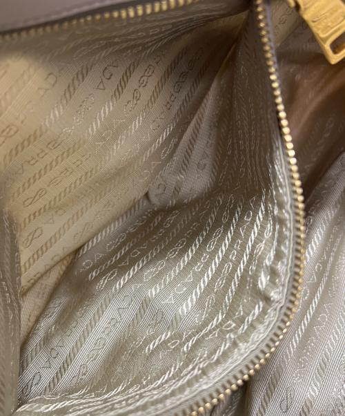 PRADA（プラダ）PRADA (プラダ) 2WAYギャザーバッグ ベージュの古着・服飾アイテム