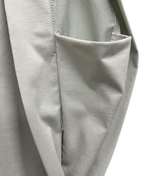 LOHEN（ローヘン）LOHEN (ローヘン) ノースリーブカットソー グレー サイズ:FREEの古着・服飾アイテム