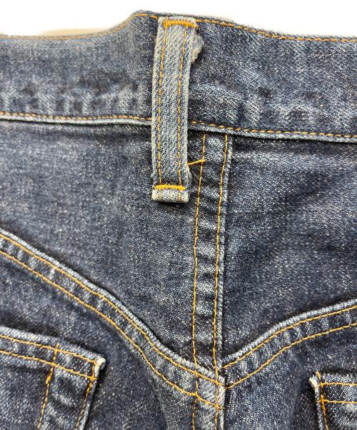 LEVI'S（リーバイス）LEVI'S (リーバイス) デニムパンツ ネイビー サイズ:33の古着・服飾アイテム