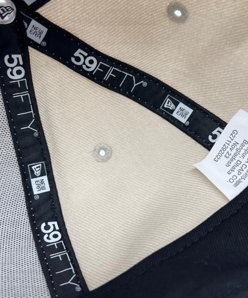 New Era（ニューエラ）New Era (ニューエラ) SUPREME (シュプリーム) Gold Cross S Logo キャップ ベージュの古着・服飾アイテム