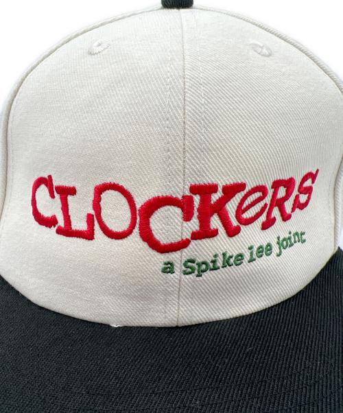 SUPREME（シュプリーム）SUPREME (シュプリーム) 40 Acres Clockers 6-Panelキャップ ベージュ×ブラックの古着・服飾アイテム