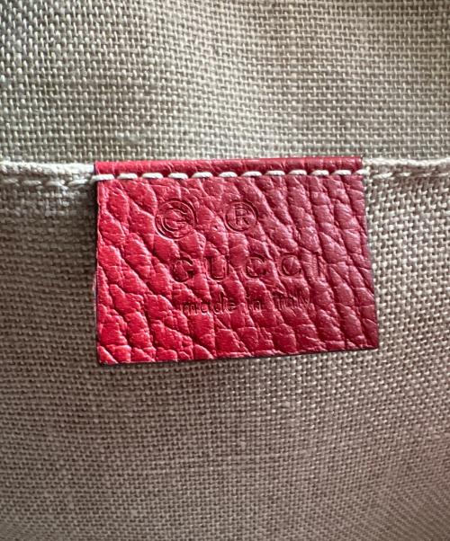 GUCCI（グッチ）GUCCI (グッチ) ショルダーバッグ ベージュ×レッドの古着・服飾アイテム