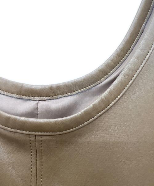 AEWEN MATOPH（イウエン マトフ）AEWEN MATOPH (イウエン マトフ) レザーライク シャツテール ワンピース ブラウン サイズ:38の古着・服飾アイテム