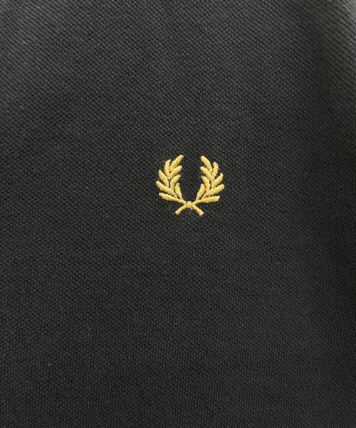 FRED PERRY（フレッドペリー）FRED PERRY (フレッドペリー) ポロシャツ ブラック サイズ:38の古着・服飾アイテム
