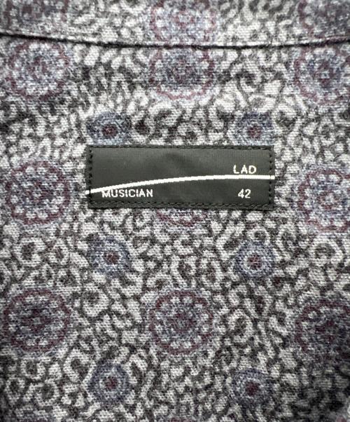 LAD MUSICIAN（ラッドミュージシャン）LAD MUSICIAN (ラッドミュージシャン) 長袖シャツ グレー サイズ:42の古着・服飾アイテム