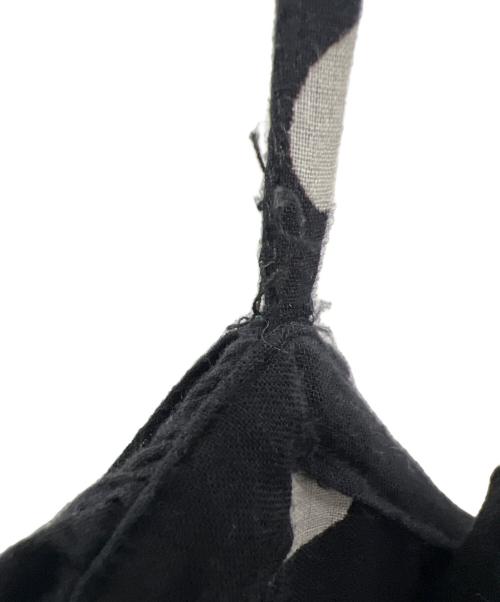 crinkle crinkle crinkle（クリンクル クリンクル クリンクル）crinkle crinkle crinkle (クリンクル クリンクル クリンクル) ドットフリルキャミ ブラック サイズ:Fの古着・服飾アイテム